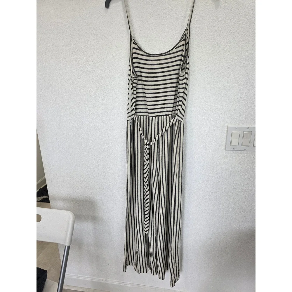 CAUTION TO THE‎ WIND Striped Jumpsuit Button Front Wide Leg Cropped Size Large - Picture 5 of 5